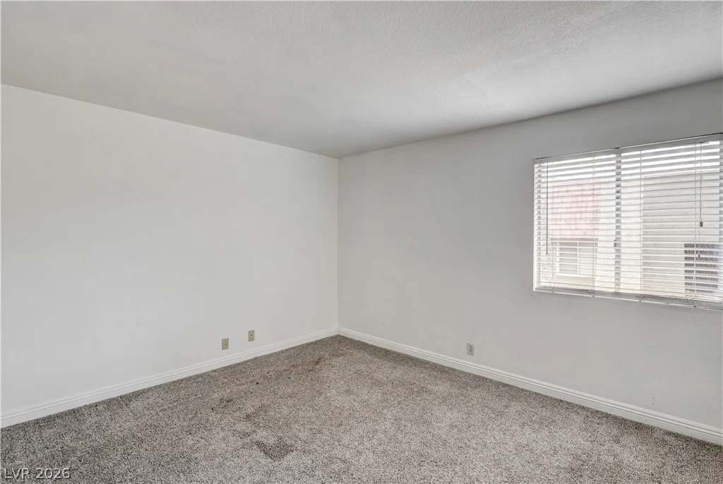 5404 River Glen, Las Vegas, NV 89103