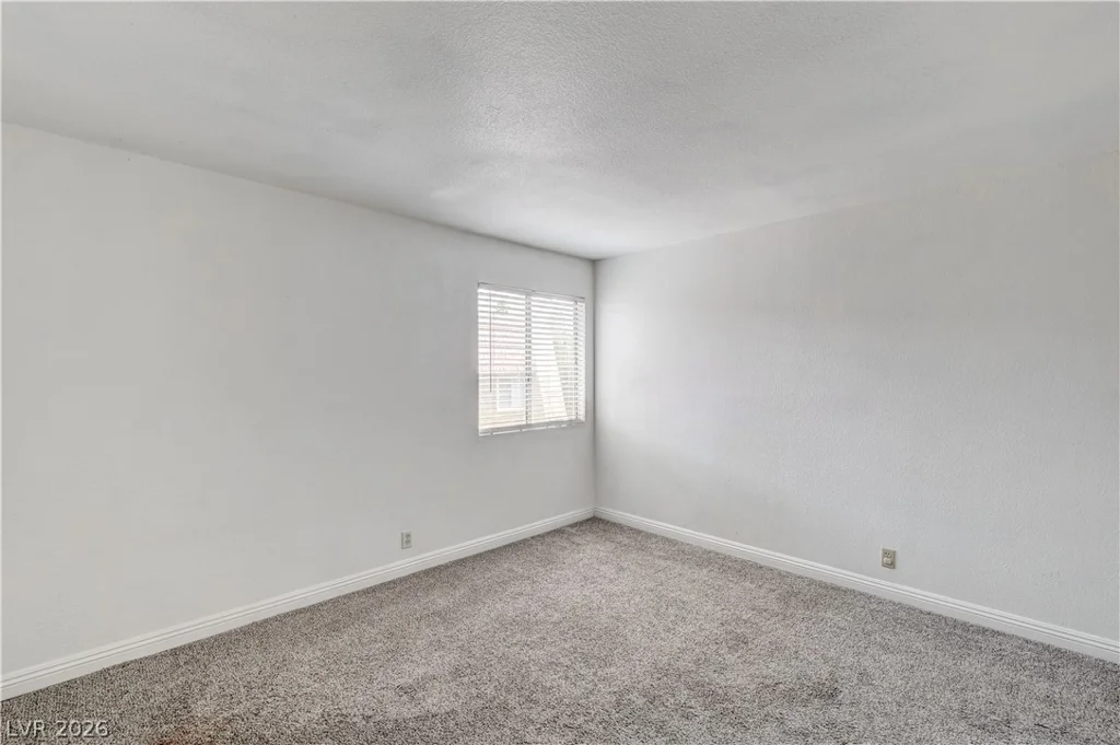 5404 River Glen, Las Vegas, NV 89103