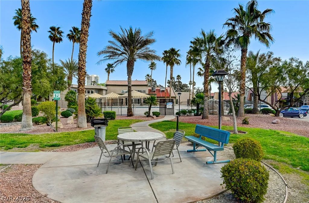 5404 River Glen, Las Vegas, NV 89103