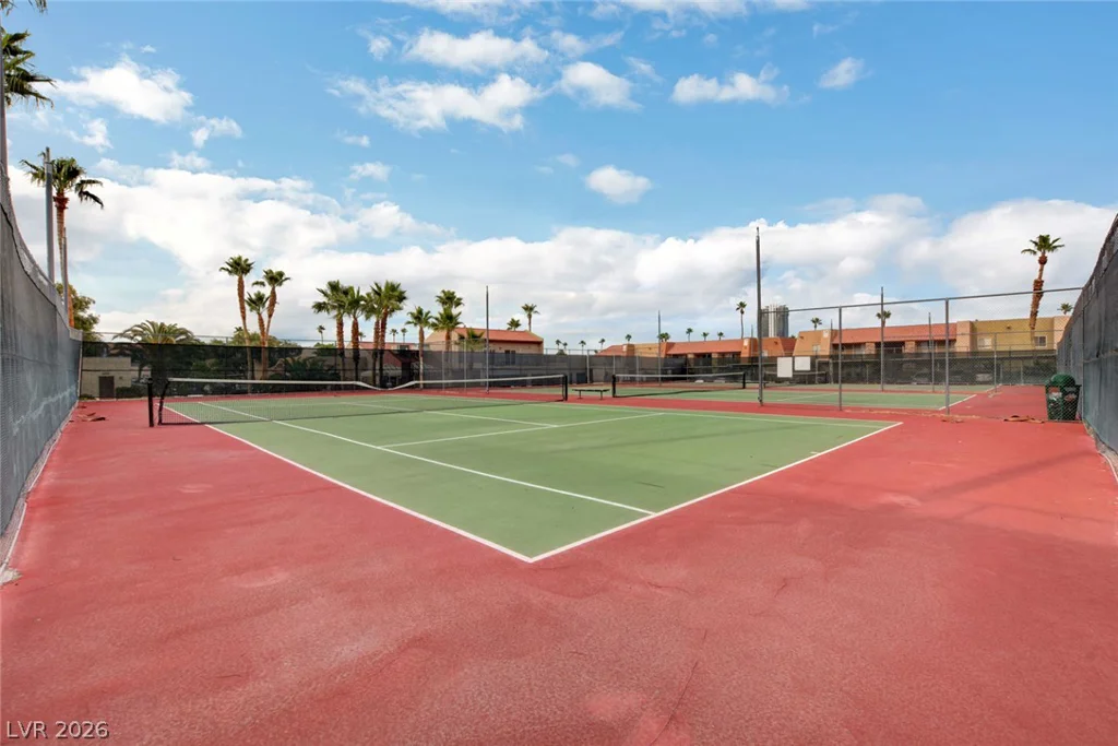 5404 River Glen, Las Vegas, NV 89103
