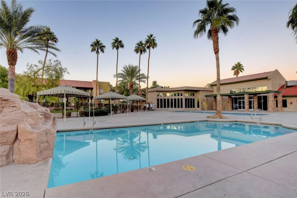 5404 River Glen, Las Vegas, NV 89103