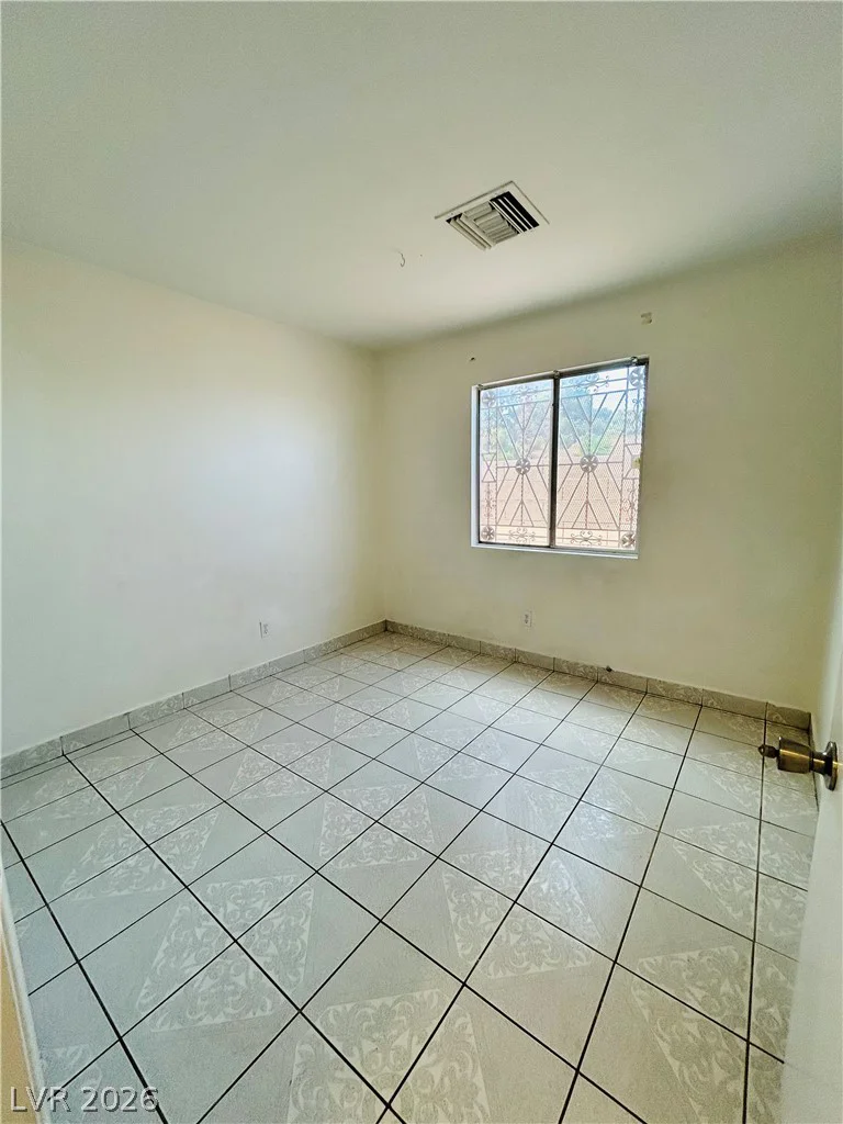 1918 King Hill, Las Vegas, NV 89106