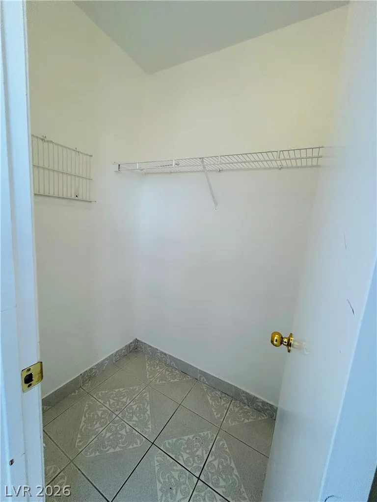 1918 King Hill, Las Vegas, NV 89106