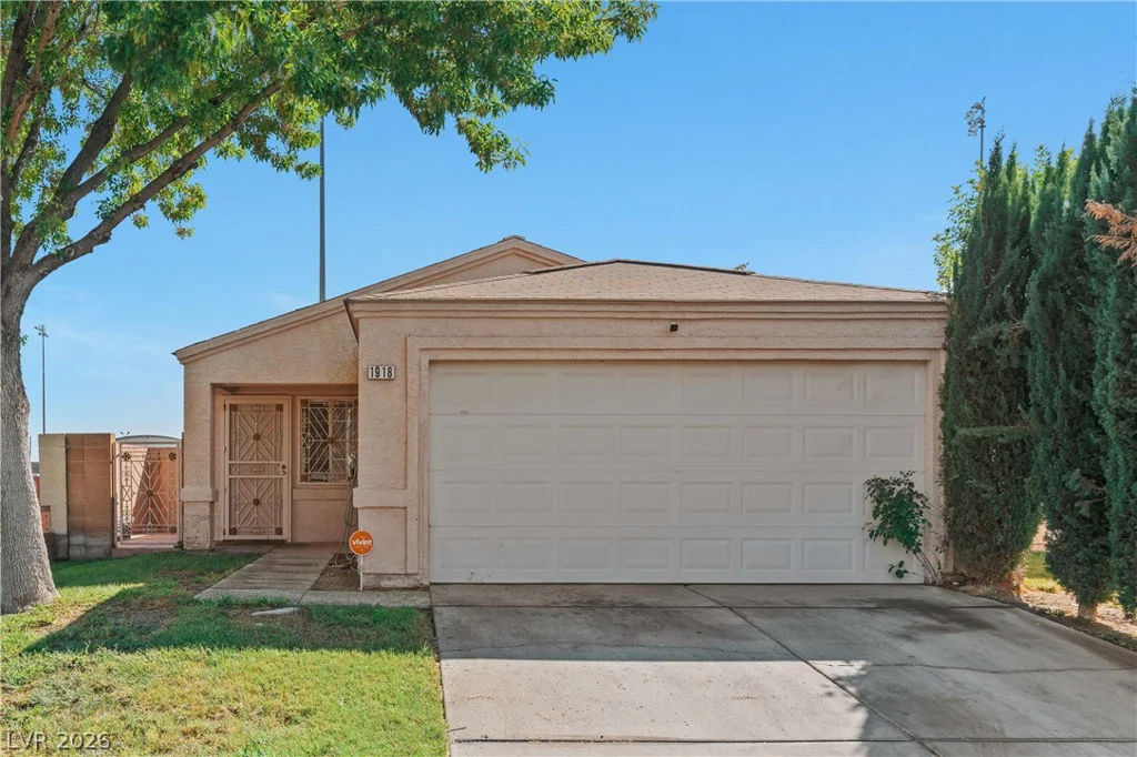 1918 King Hill, Las Vegas, NV 89106