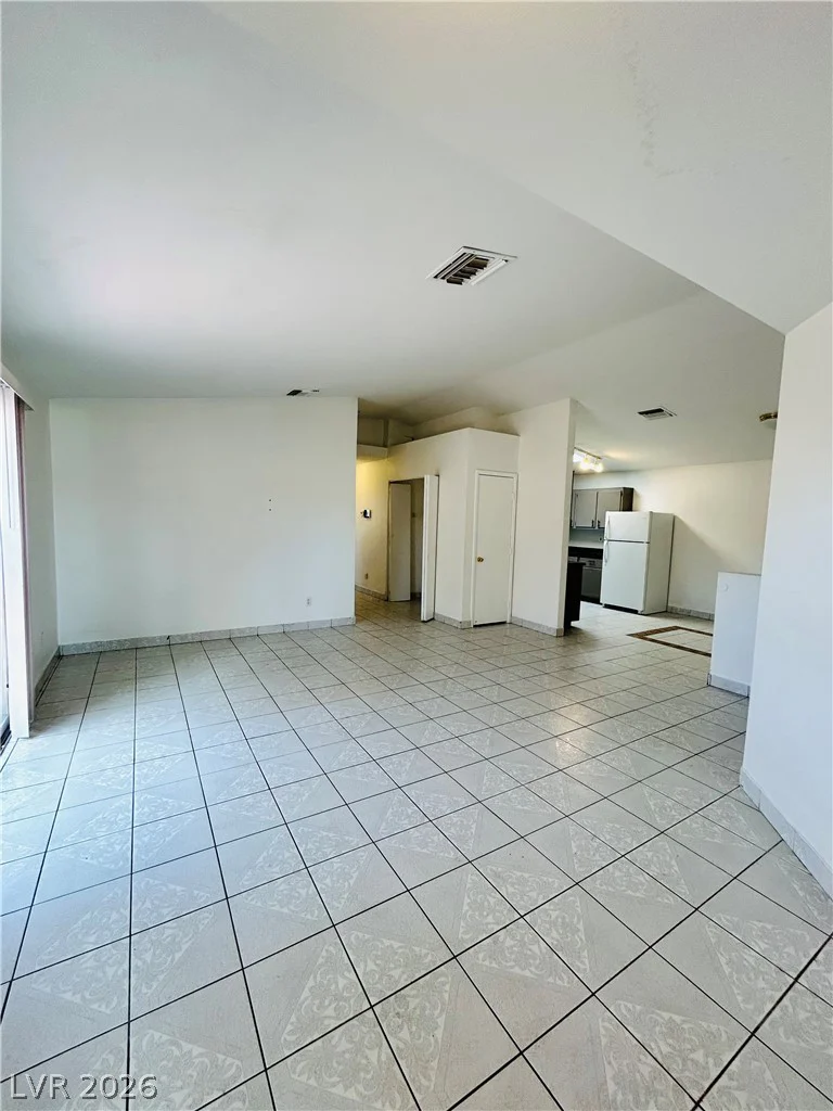 1918 King Hill, Las Vegas, NV 89106