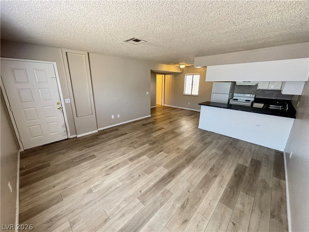 2205 Jones, Las Vegas, NV 89108