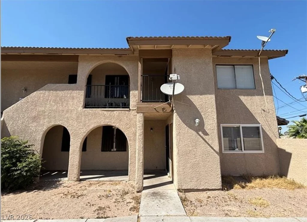 2205 Jones, Las Vegas, NV 89108