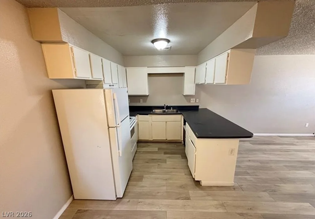 2205 Jones, Las Vegas, NV 89108