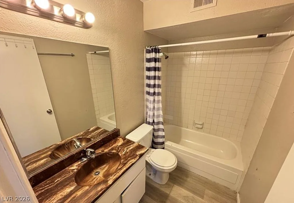 2205 Jones, Las Vegas, NV 89108