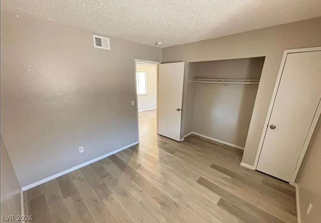 2205 Jones, Las Vegas, NV 89108