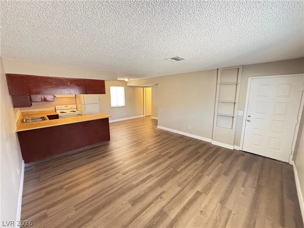 2205 Jones, Las Vegas, NV 89108
