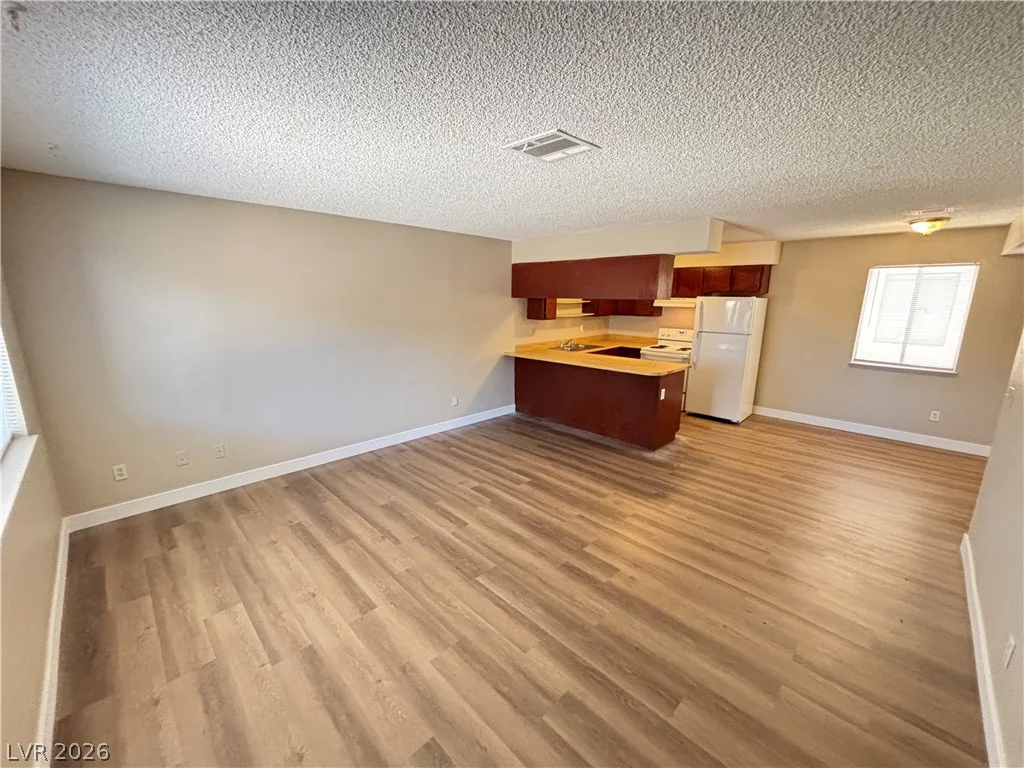 2205 Jones, Las Vegas, NV 89108