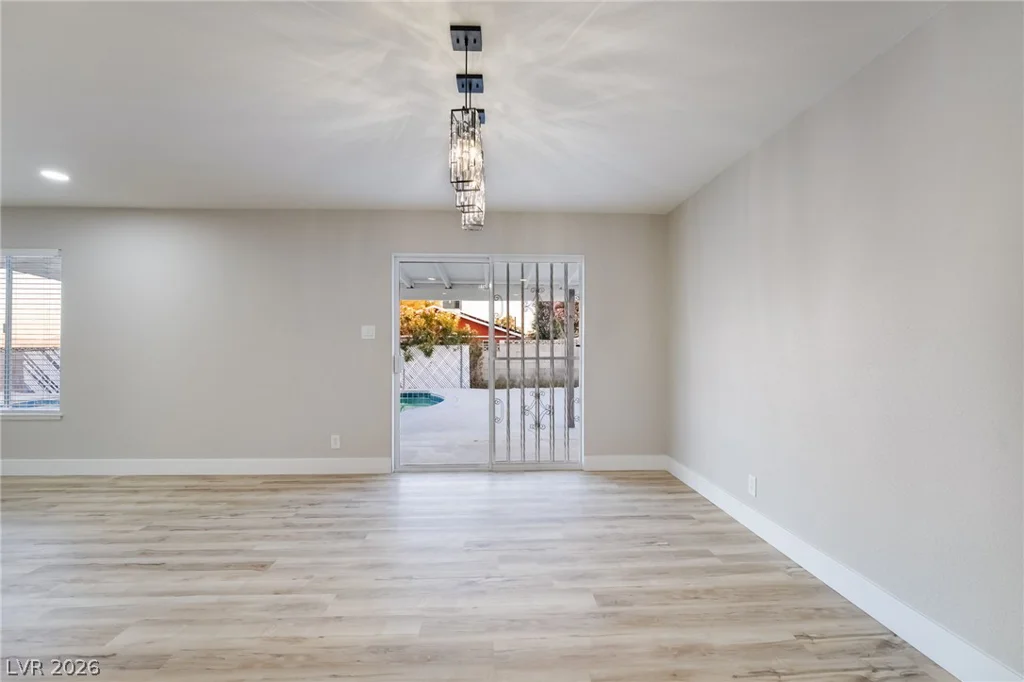 4185 Vancouver, Las Vegas, NV 89121