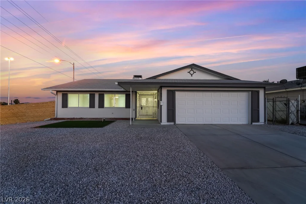 4185 Vancouver, Las Vegas, NV 89121