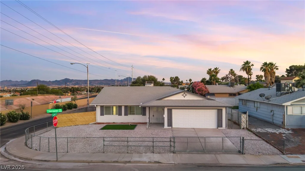 4185 Vancouver, Las Vegas, NV 89121