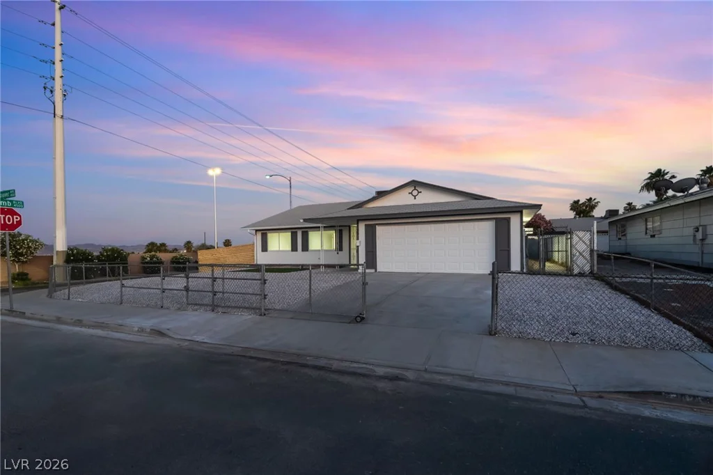 4185 Vancouver, Las Vegas, NV 89121