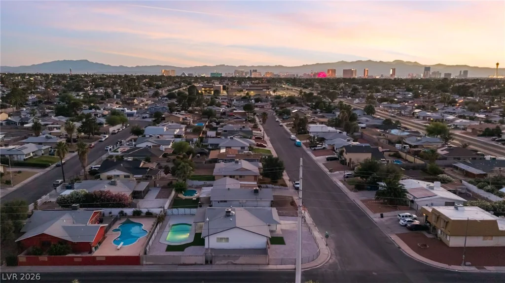 4185 Vancouver, Las Vegas, NV 89121