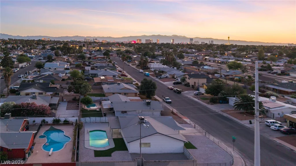 4185 Vancouver, Las Vegas, NV 89121