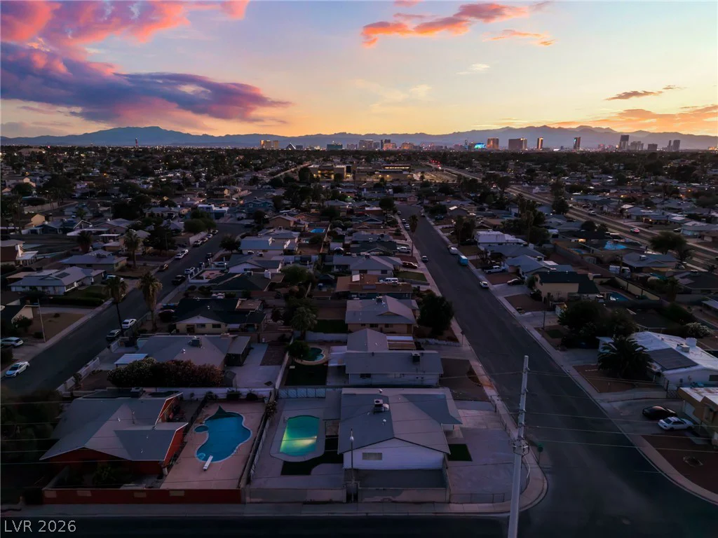 4185 Vancouver, Las Vegas, NV 89121
