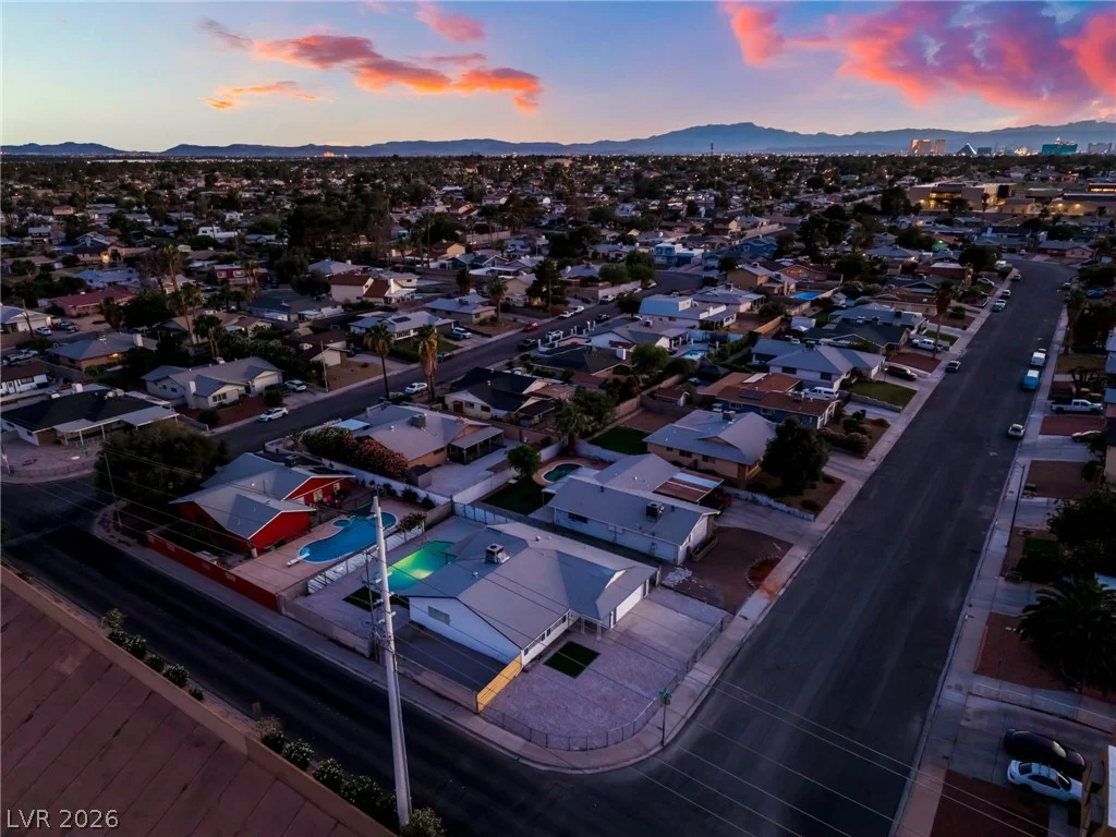 4185 Vancouver, Las Vegas, NV 89121