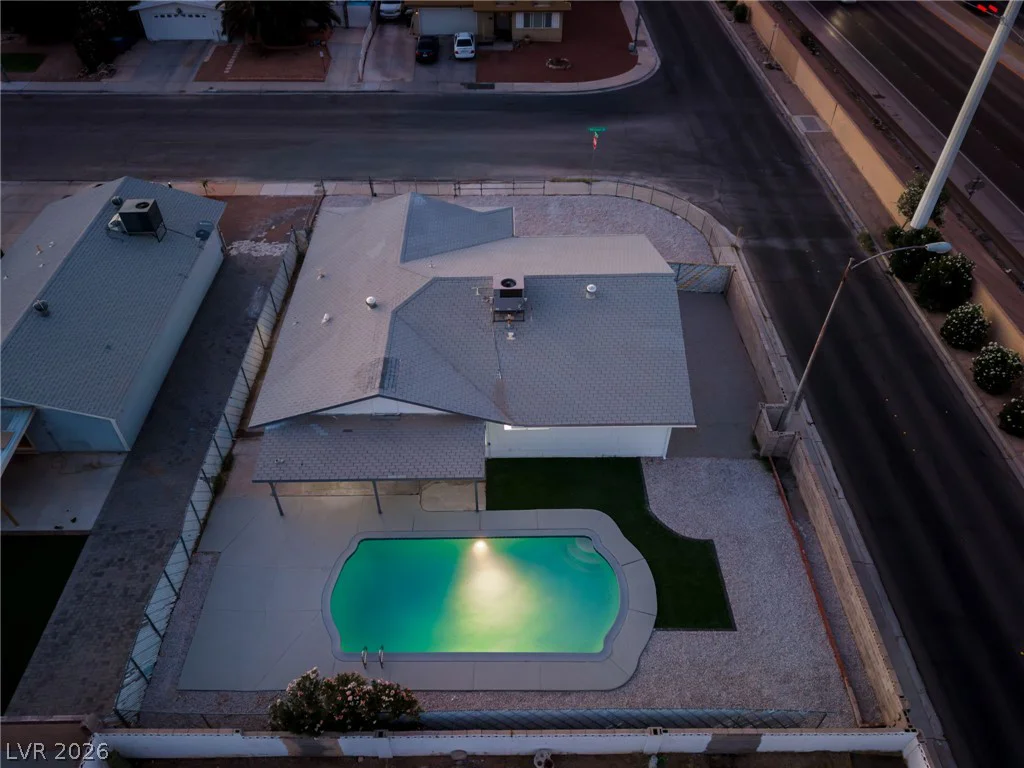 4185 Vancouver, Las Vegas, NV 89121