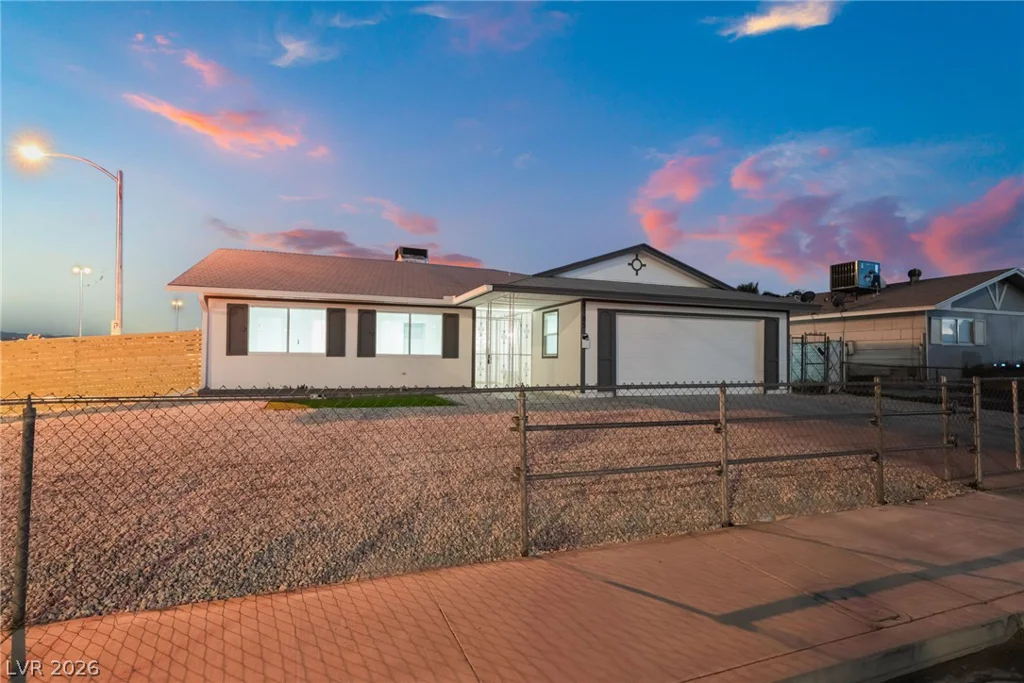 4185 Vancouver, Las Vegas, NV 89121