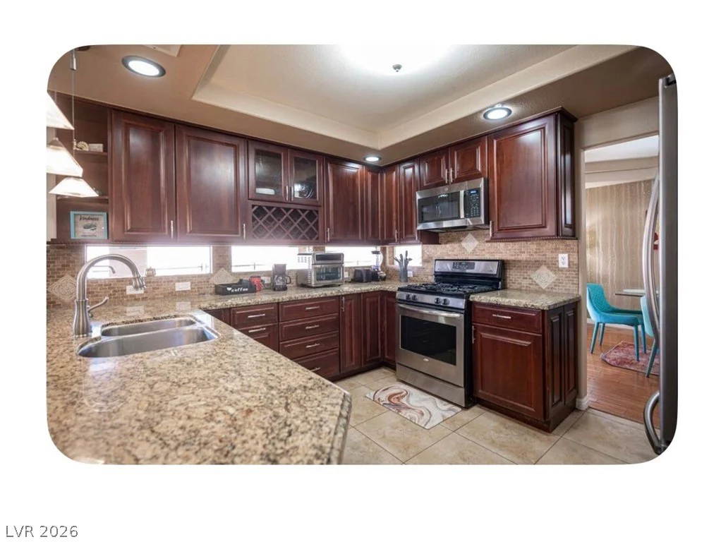 9594 Summer Cypress, Las Vegas, NV 89123