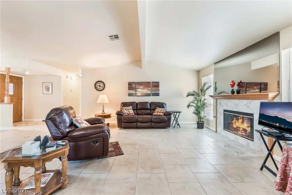 8320 Eddy Stone, Las Vegas, NV 89117