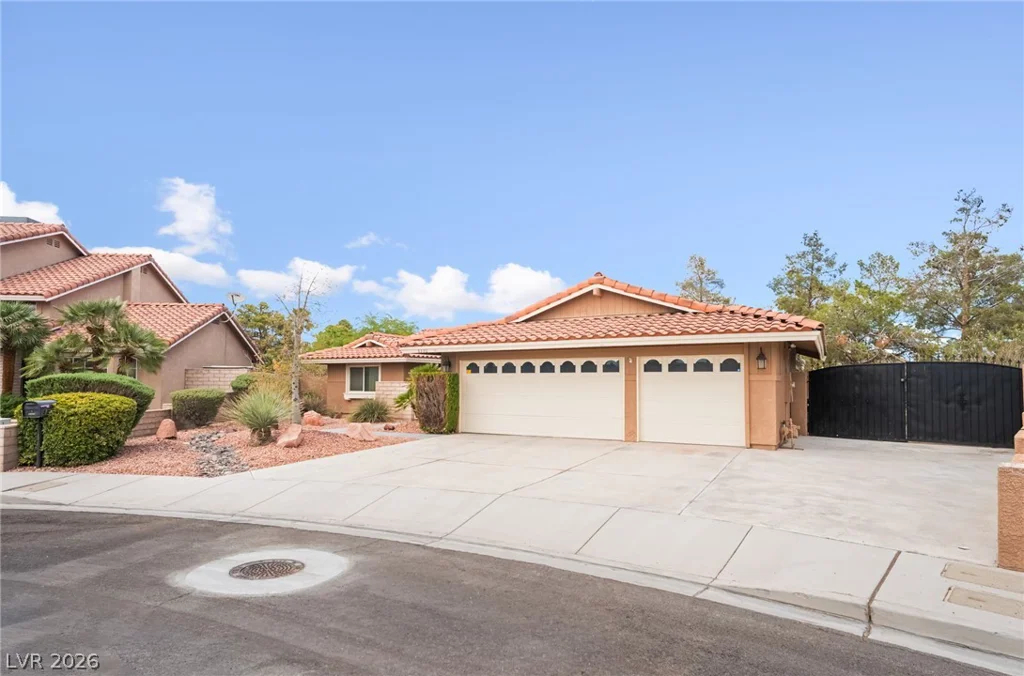 8320 Eddy Stone, Las Vegas, NV 89117
