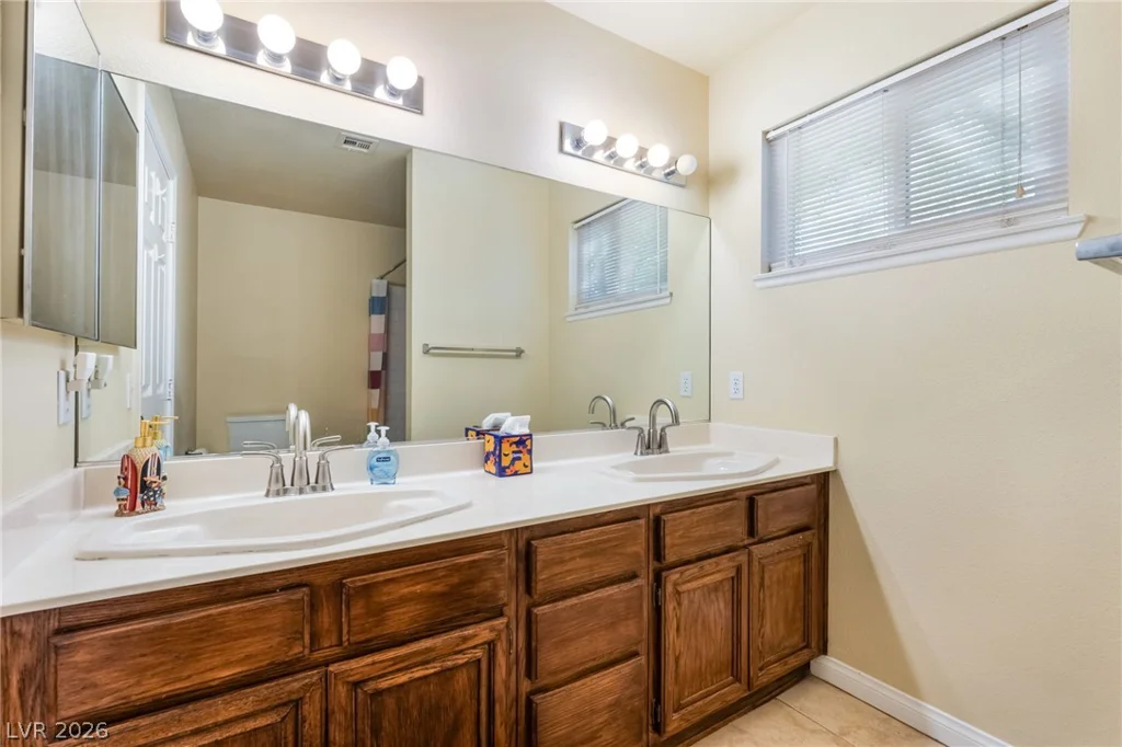 8320 Eddy Stone, Las Vegas, NV 89117