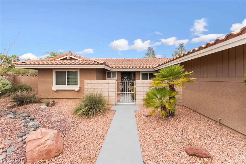 8320 Eddy Stone, Las Vegas, NV 89117