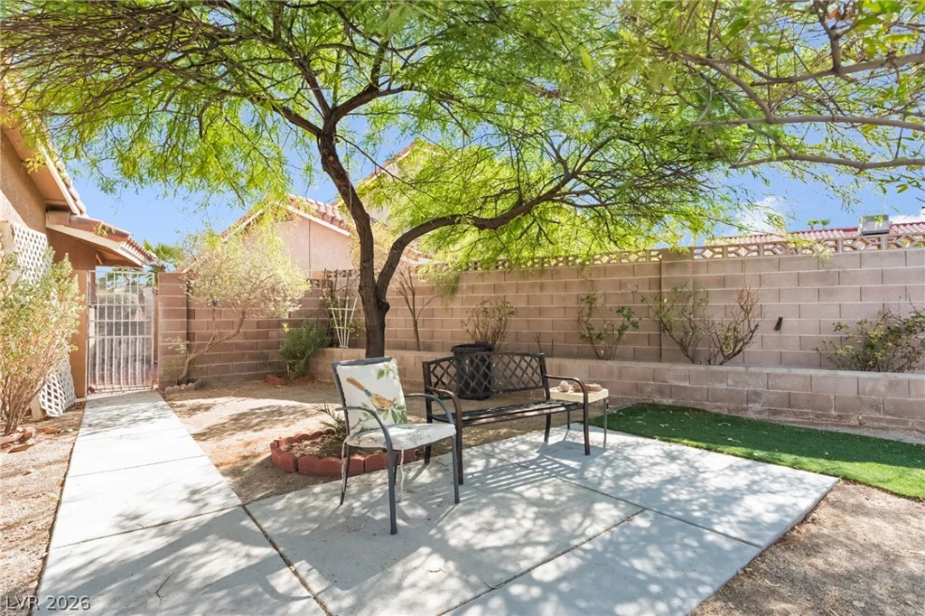 8320 Eddy Stone, Las Vegas, NV 89117