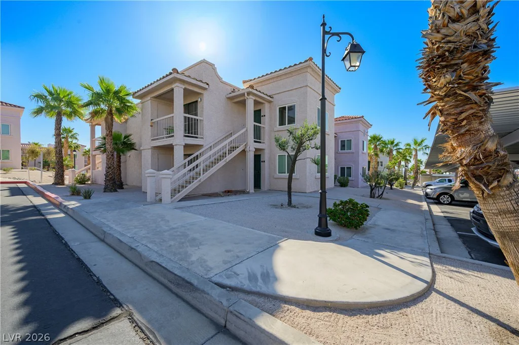 1944 Las Palmas, Laughlin, NV 89029