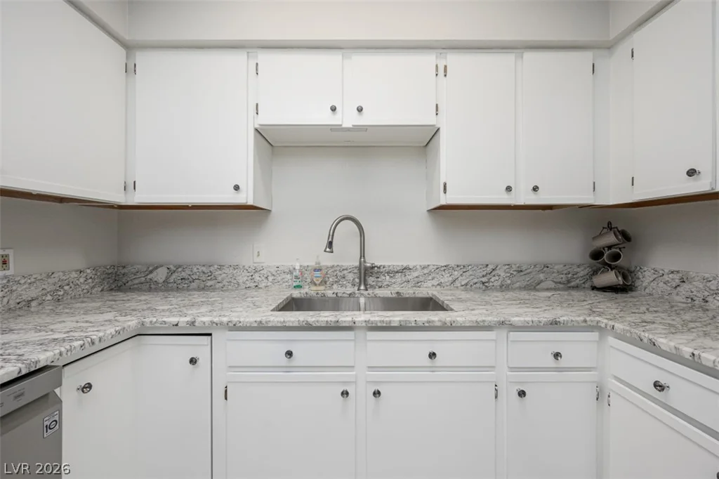 1944 Las Palmas, Laughlin, NV 89029