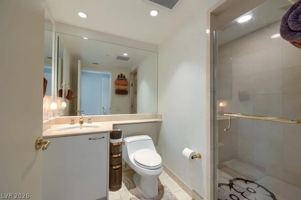 2747 Paradise, Las Vegas, NV 89109