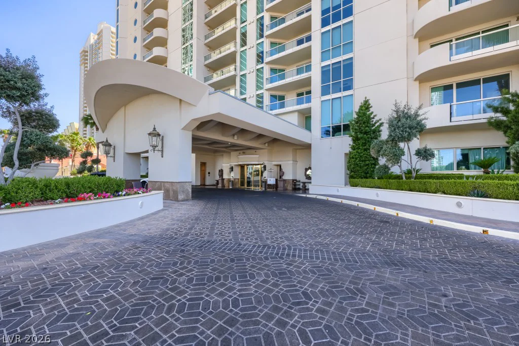 2747 Paradise, Las Vegas, NV 89109