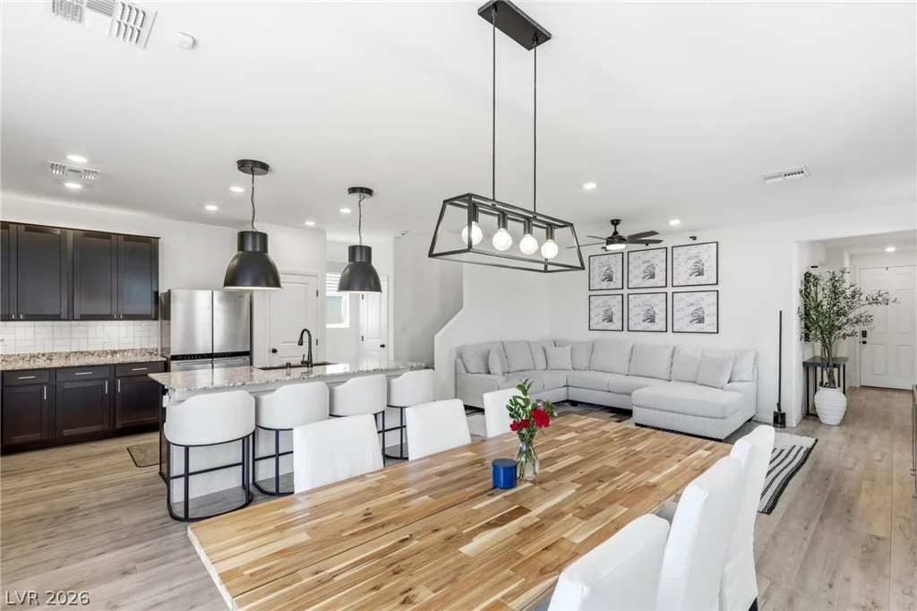 4337 Sprawling Pear, Las Vegas, NV 89141