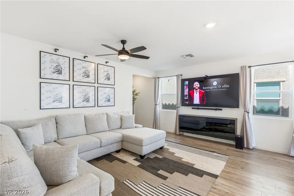 4337 Sprawling Pear, Las Vegas, NV 89141