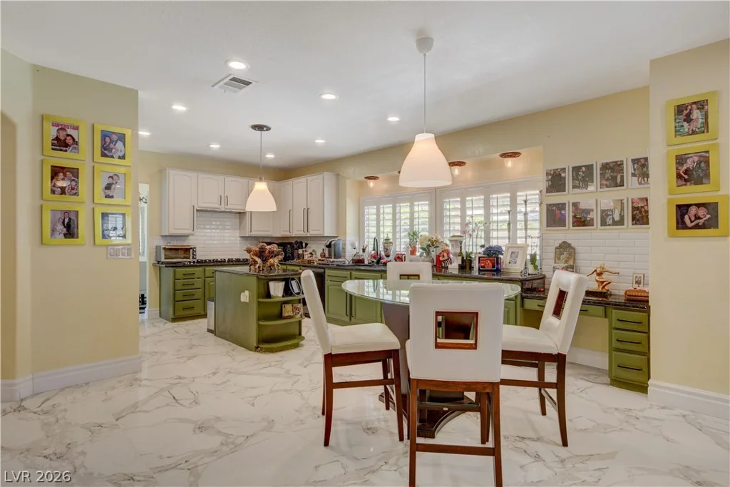 7613 Hackensack, Las Vegas, NV 89128