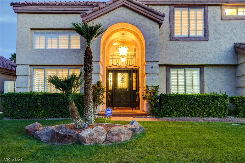 7613 Hackensack, Las Vegas, NV 89128
