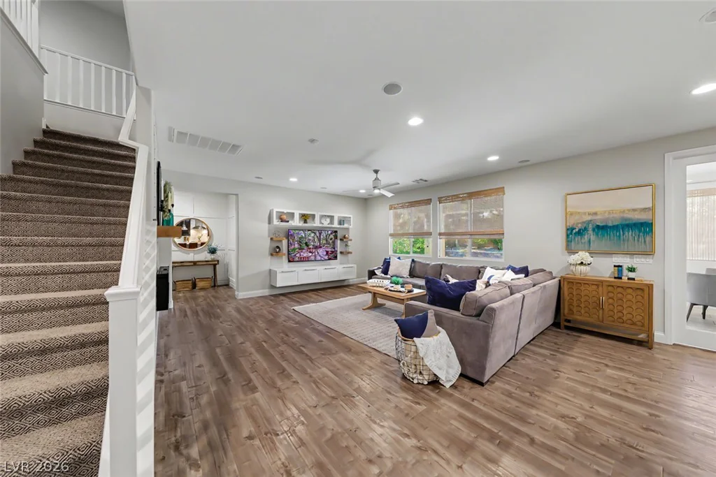 10432 Doman, Las Vegas, NV 89166