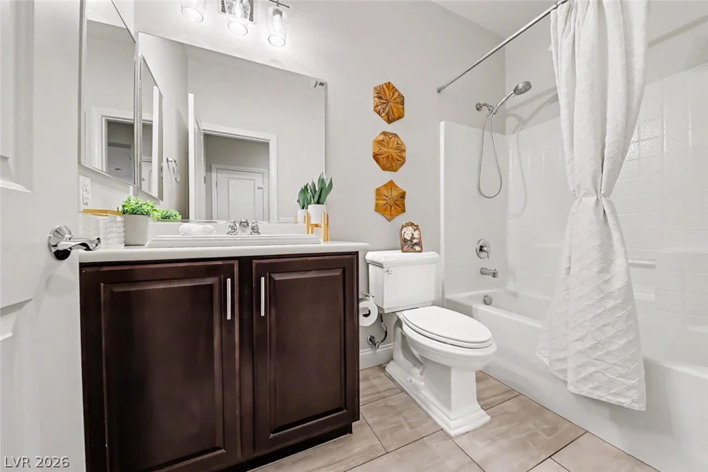 10432 Doman, Las Vegas, NV 89166