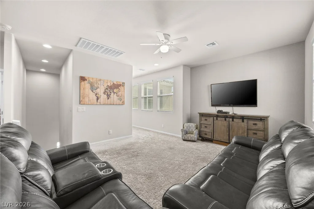 9634 Shadow Cliff, Las Vegas, NV 89166
