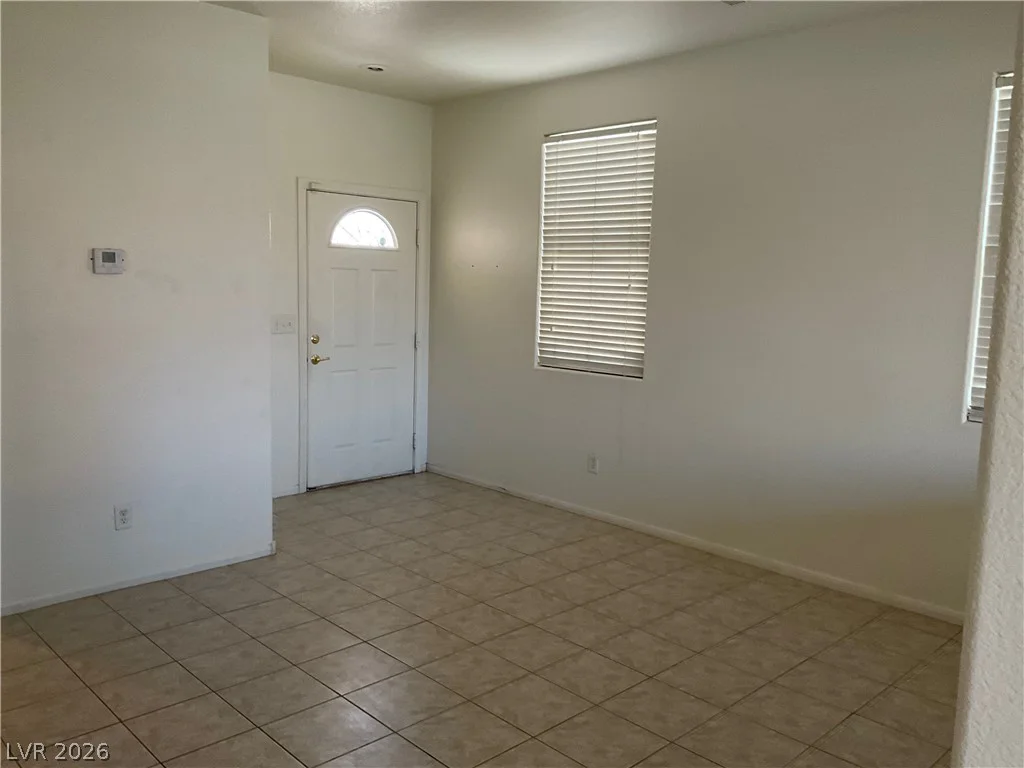 8812 Happy Pines, Las Vegas, NV 89143