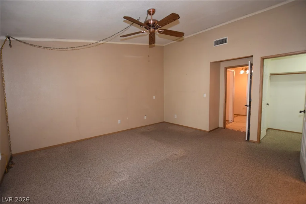 3607 Edinburgh, Las Vegas, NV 89103