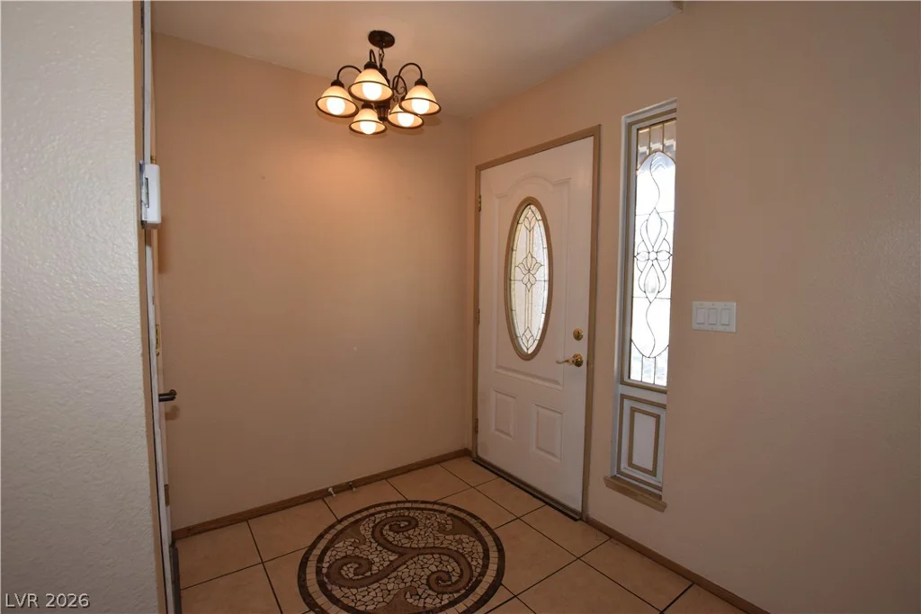 3607 Edinburgh, Las Vegas, NV 89103