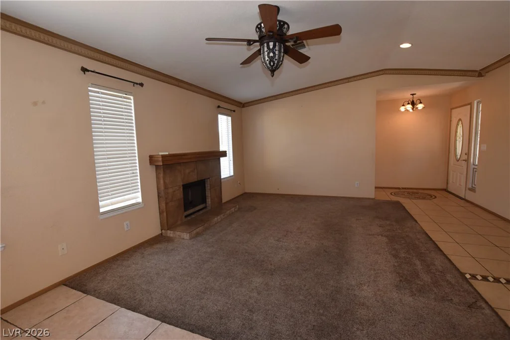 3607 Edinburgh, Las Vegas, NV 89103