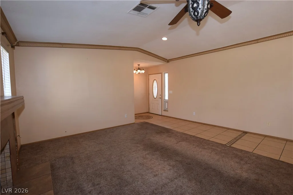 3607 Edinburgh, Las Vegas, NV 89103