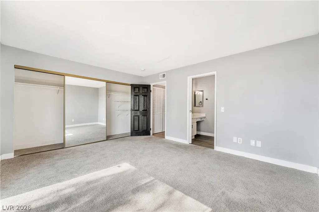 2080 Karen, Las Vegas, NV 89169