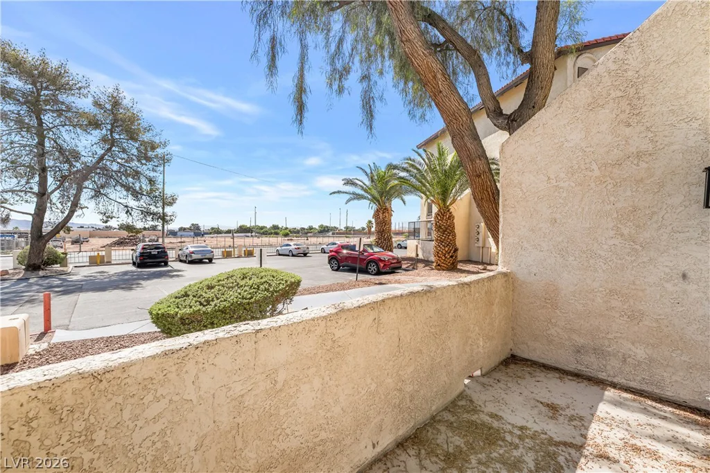 2080 Karen, Las Vegas, NV 89169